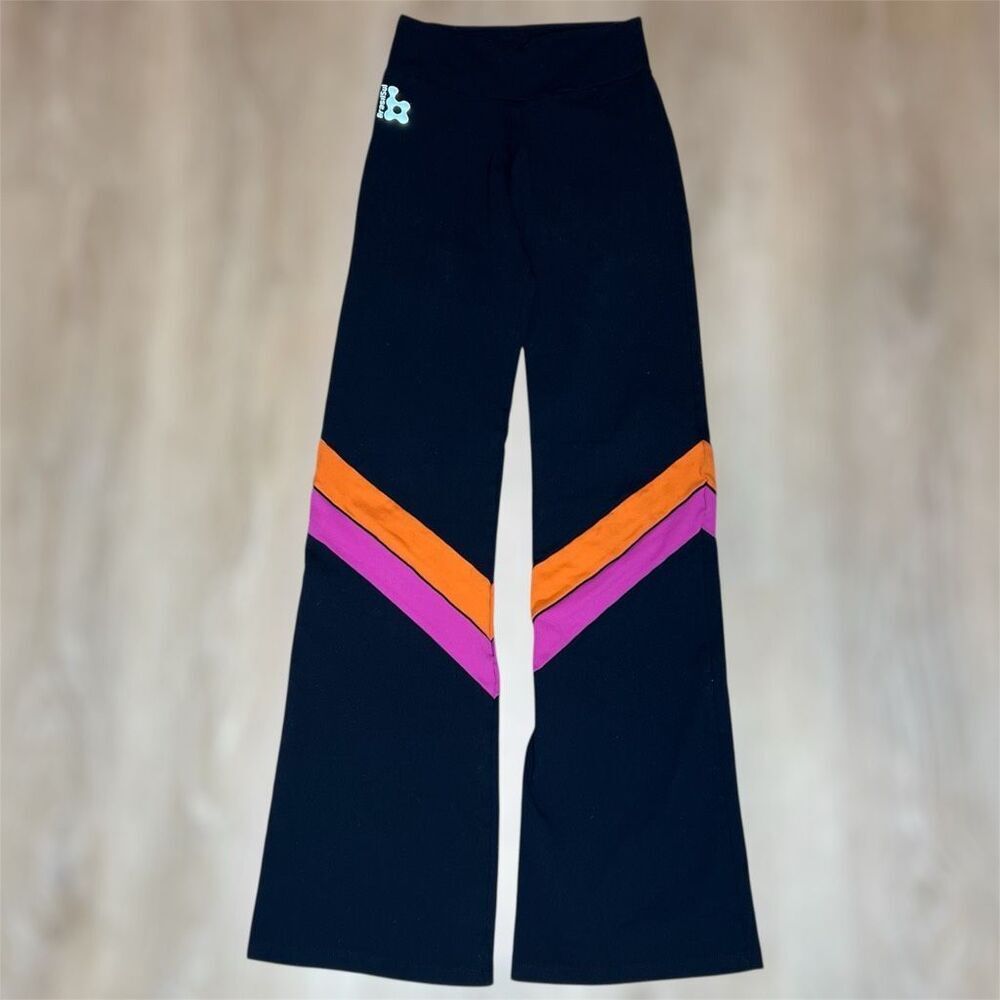 BrasilSul, Flared Black Yoga Pants Hot Pink & Neon Orange Stripes, Women’s XS